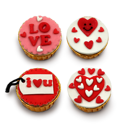 Valentine's Pupcakes (4 PCS)